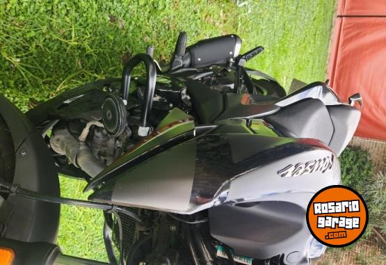 Motos - Bajaj Rouser n250 2023 Nafta 4000Km - En Venta