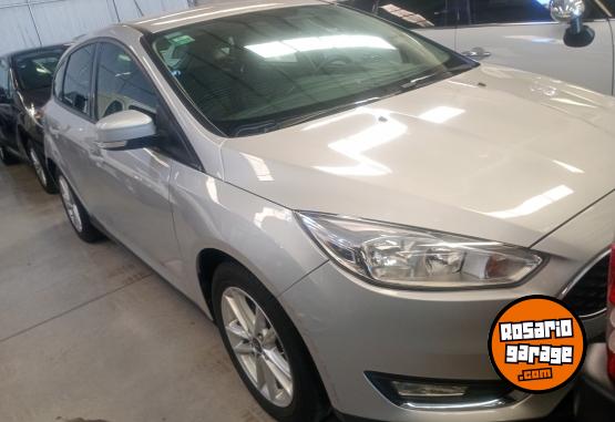 Autos - Ford Focus 2016 Nafta 121000Km - En Venta