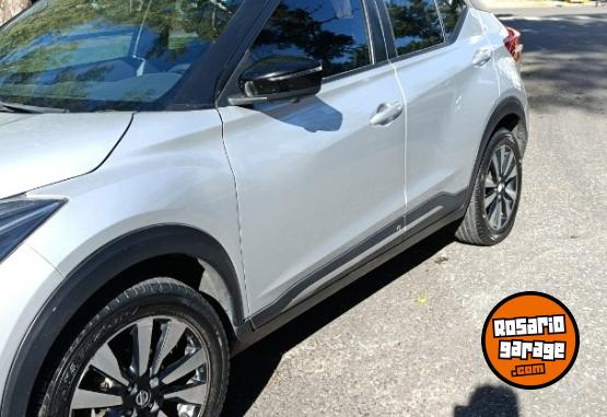 Autos - Nissan 2019 CVT exclusive 2019 Nafta 102000Km - En Venta