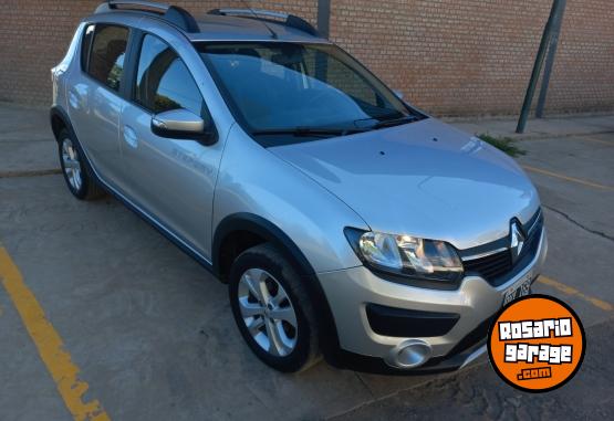 Autos - Renault Sandero stepway 2015 Nafta 50000Km - En Venta