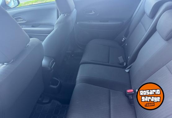 Autos - Honda HRV EX 1.8 2017 Nafta 119000Km - En Venta