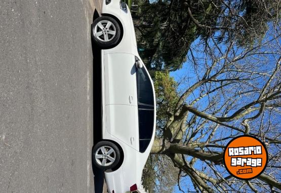 Autos - Volkswagen Vento 2011 Diesel 240000Km - En Venta