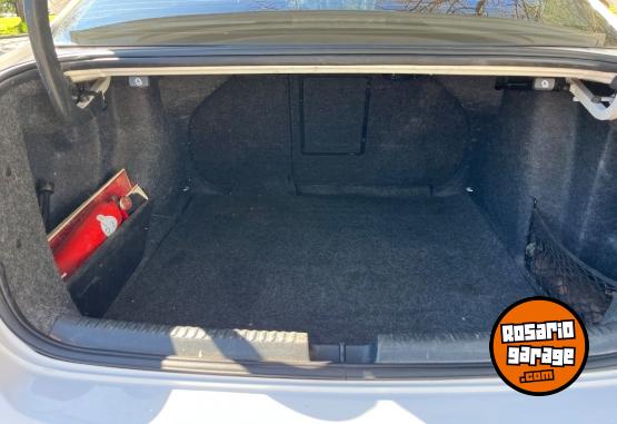 Autos - Volkswagen Vento 2011 Diesel 240000Km - En Venta