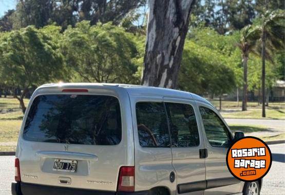 Utilitarios - Peugeot PARTNER 2013 Nafta 160000Km - En Venta