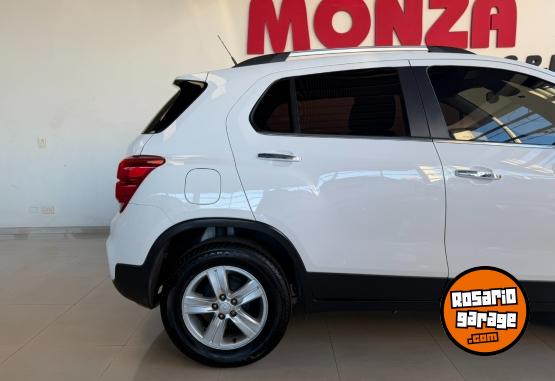 Autos - Chevrolet Tracker LTZ 2017 Nafta 110000Km - En Venta