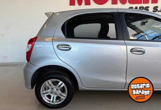 Autos - Toyota Etios X 1.5 2018 Nafta 111000Km - En Venta