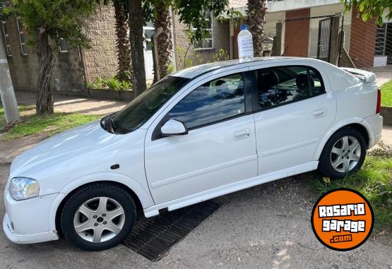 Autos - Chevrolet Astra 2005 GNC 270000Km - En Venta
