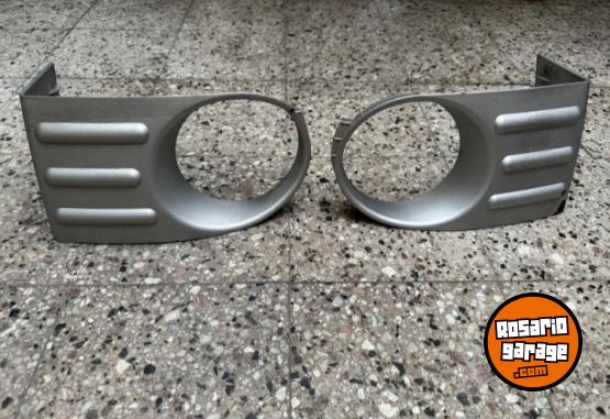 Accesorios para Autos - Vendo accesorios de Kangoo 2012 - En Venta