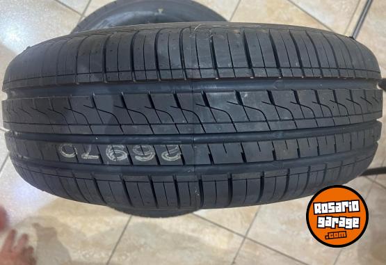 Accesorios para Autos - Cubiertas nuevas - En Venta