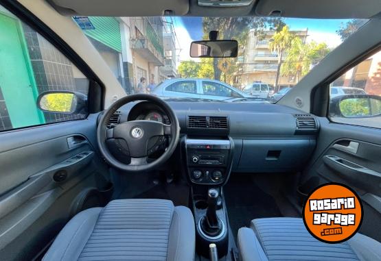 Autos - Volkswagen Suran 1.6 higiene 2009 Nafta 180000Km - En Venta