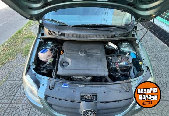 Autos - Volkswagen Suran 1.6 higiene 2009 Nafta 180000Km - En Venta