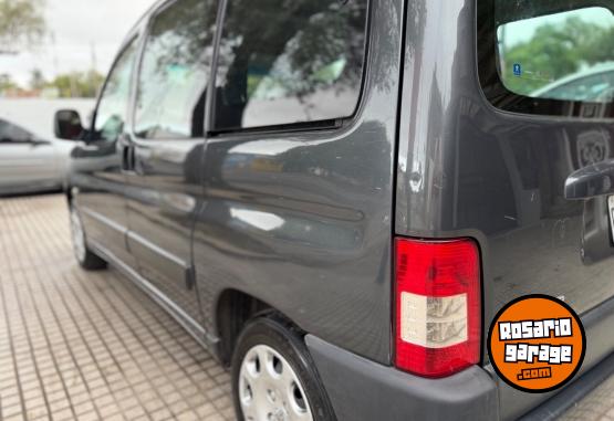 Utilitarios - Peugeot Partner 1.4 Patag�nica 2012 GNC  - En Venta