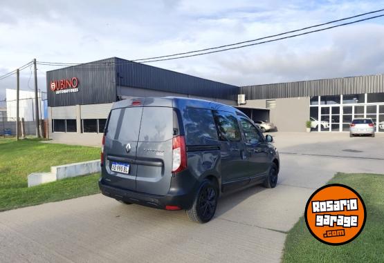 Utilitarios - Renault Kangoo II Emotion 1.6 5AS 2020 GNC 211800Km - En Venta