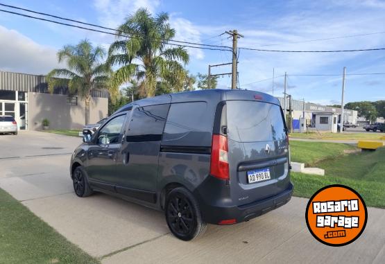 Utilitarios - Renault Kangoo II Emotion 1.6 5AS 2020 GNC 211800Km - En Venta