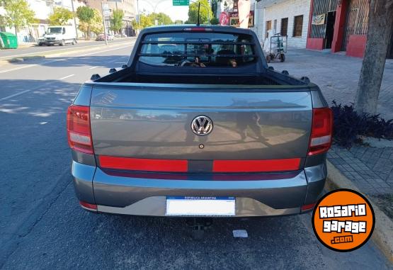 Utilitarios - Volkswagen Saveiro 2017 Nafta 130000Km - En Venta