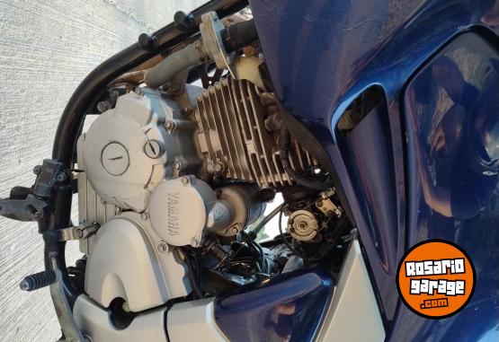 Motos - Yamaha YBR 250 2009 Nafta 86000Km - En Venta