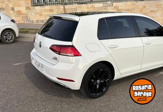 Autos - Volkswagen Golf 2018 Nafta 125000Km - En Venta
