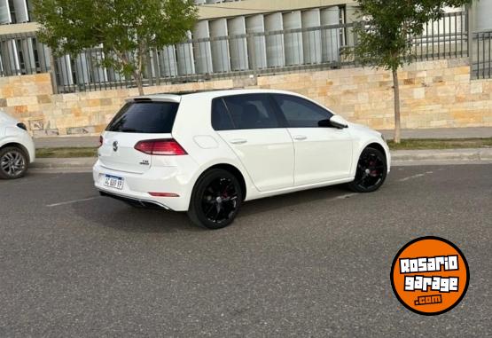 Autos - Volkswagen Golf 2018 Nafta 125000Km - En Venta