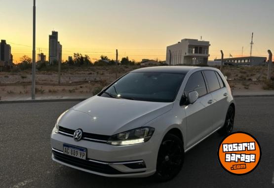 Autos - Volkswagen Golf 2018 Nafta 125000Km - En Venta