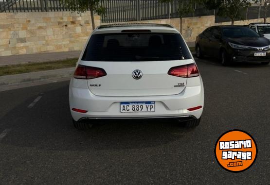 Autos - Volkswagen Golf 2018 Nafta 125000Km - En Venta