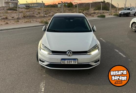 Autos - Volkswagen Golf 2018 Nafta 125000Km - En Venta