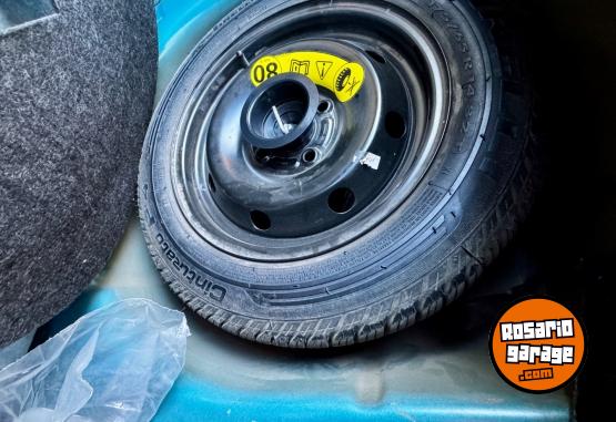 Autos - Ford Fiesta Kinetic se 1.6 2014 Nafta 153100Km - En Venta