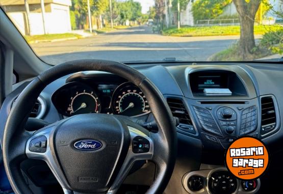 Autos - Ford Fiesta Kinetic se 1.6 2014 Nafta 153100Km - En Venta