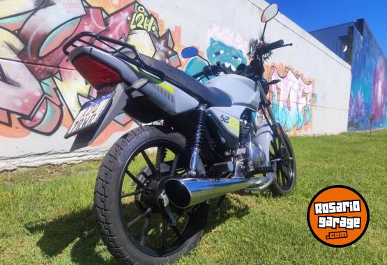 Motos - Motomel S2 2024 Nafta 8800Km - En Venta