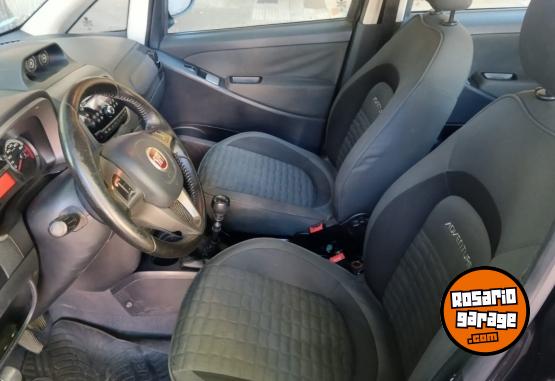 Autos - Fiat Idea adventure 2016 Nafta 110000Km - En Venta