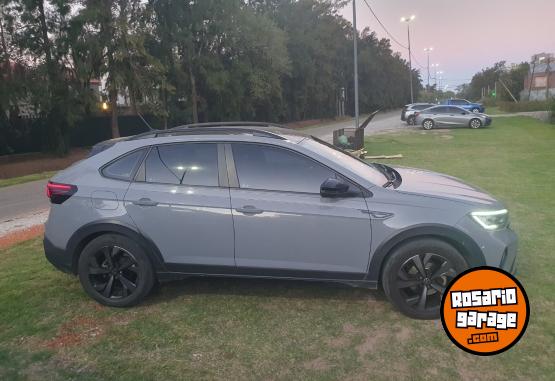 Autos - Volkswagen Nivus Highline Hero 2022 Nafta 81000Km - En Venta