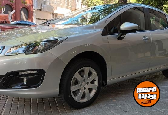 Autos - Peugeot 308 ALLURE NAV + TECHO PA 2017 Diesel 75000Km - En Venta