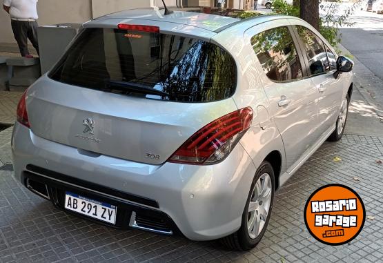 Autos - Peugeot 308 ALLURE NAV + TECHO PA 2017 Diesel 75000Km - En Venta
