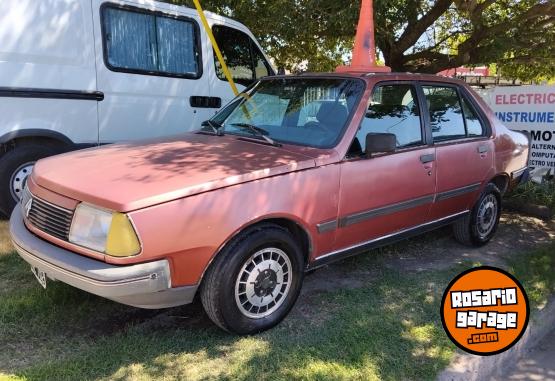 Autos - Renault 18 1988 GNC 300000Km - En Venta