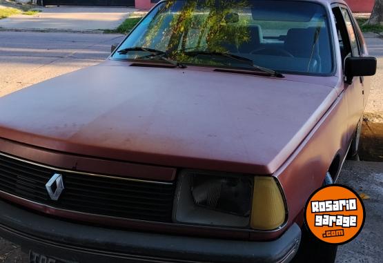 Autos - Renault 18 1988 GNC 300000Km - En Venta