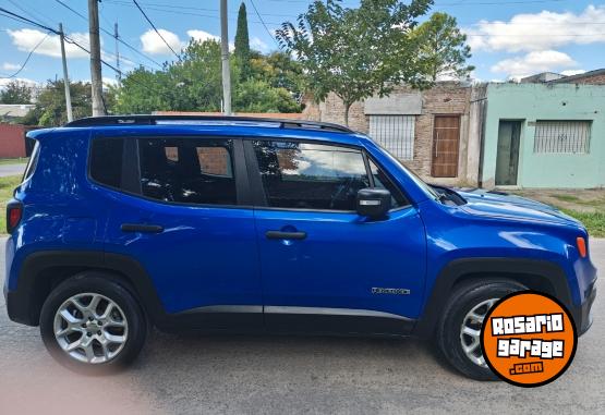 Camionetas - Jeep Renegade 2017 Nafta 89000Km - En Venta