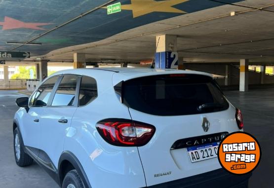 Autos - Renault CAPTUR LIFE 2018 Nafta 45000Km - En Venta