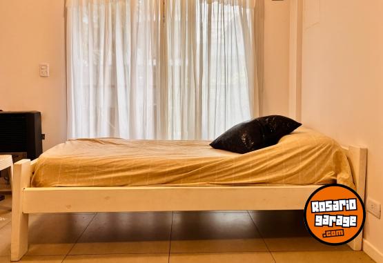 Hogar - Cama de 1 plaza + colchon - En Venta