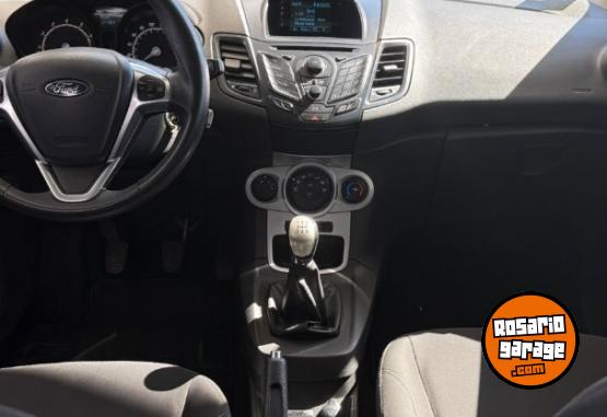 Autos - Ford FIESTA KD SE 2017 Nafta 125000Km - En Venta