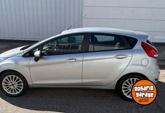 Autos - Ford FIESTA KD SE 2017 Nafta 125000Km - En Venta