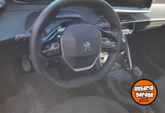 Autos - Peugeot 208 2021 Nafta 115000Km - En Venta