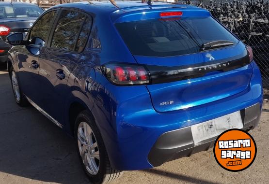 Autos - Peugeot 208 2021 Nafta 115000Km - En Venta