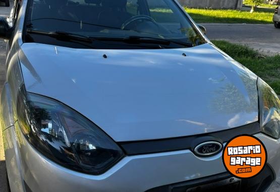 Autos - Ford Fiesta Ambiente Plus 2011 Nafta 161000Km - En Venta