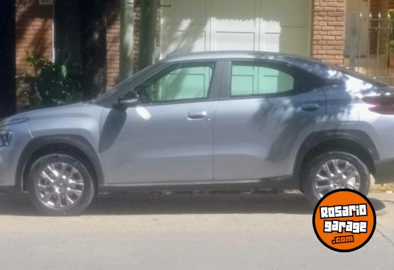 Autos - Citroen BASALT 2025 Nafta 5500Km - En Venta