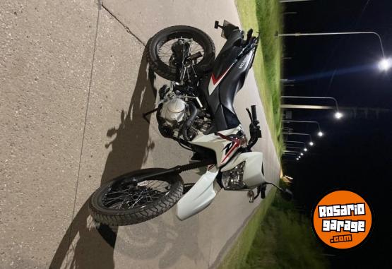 Motos - Honda Xr-150L 2025 Nafta 6200Km - En Venta