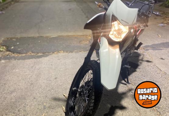 Motos - Honda Xr-150L 2025 Nafta 6200Km - En Venta