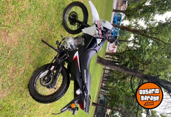 Motos - Honda Xr-150L 2025 Nafta 6200Km - En Venta