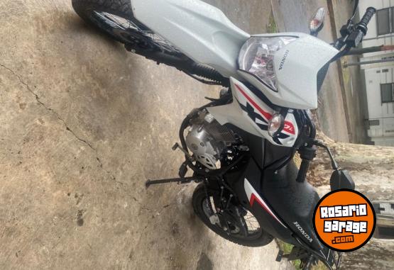 Motos - Honda Xr-150L 2025 Nafta 6200Km - En Venta