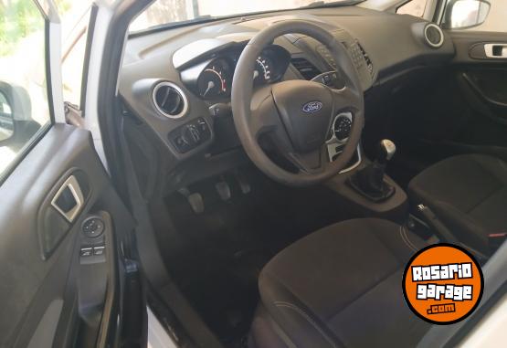 Autos - Ford Fiesta 1.6 L S 2017 Nafta 175000Km - En Venta
