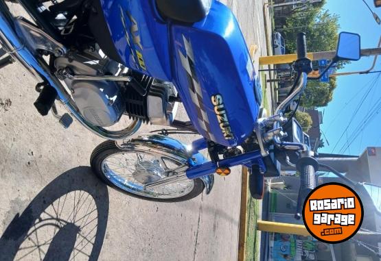 Motos - Suzuki Ax100 2024 Nafta 2300Km - En Venta