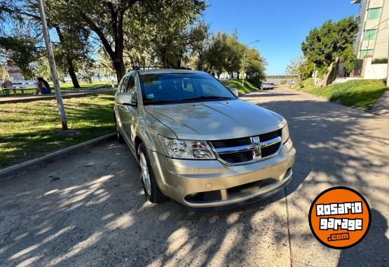 Camionetas - Dodge Journey RT 2.7 2010 Nafta 144300Km - En Venta